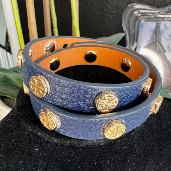 Tory Burch Double Wrap Beacelet - Picture 4 of 11